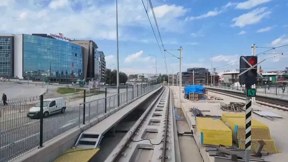 _bursa__emekşehirhastanesimetrohattı__haritamühendisliği__metroprojesi__altyapıprojeleri__müh...webp