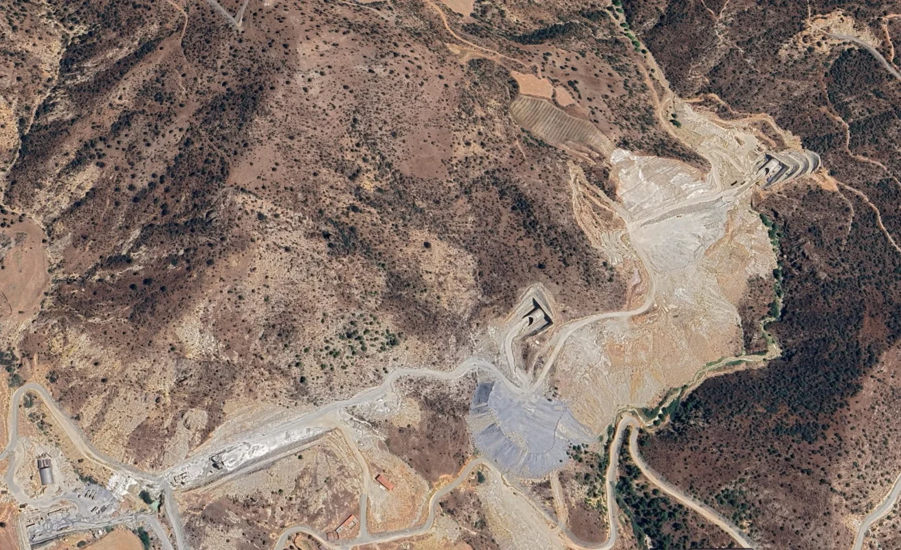 Uşak-Eşme-Davutlar.webp