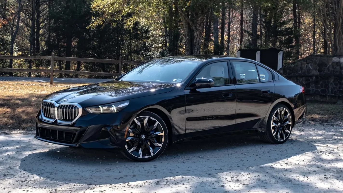 bmw 5.webp