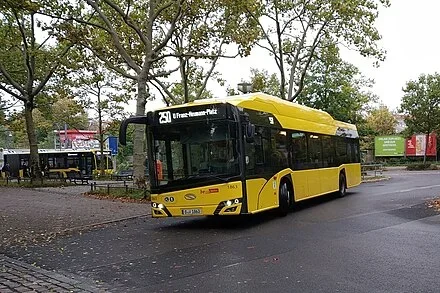 Solaris_Urbino_12_electric_BVG_1863.webp