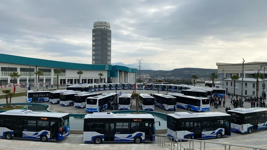 eshot_otobus_toren_3.webp